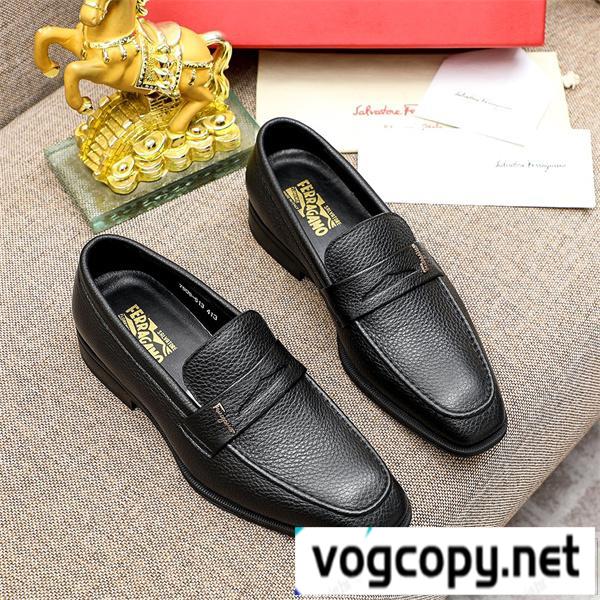 FERRAGAMO スーパーコピー 
